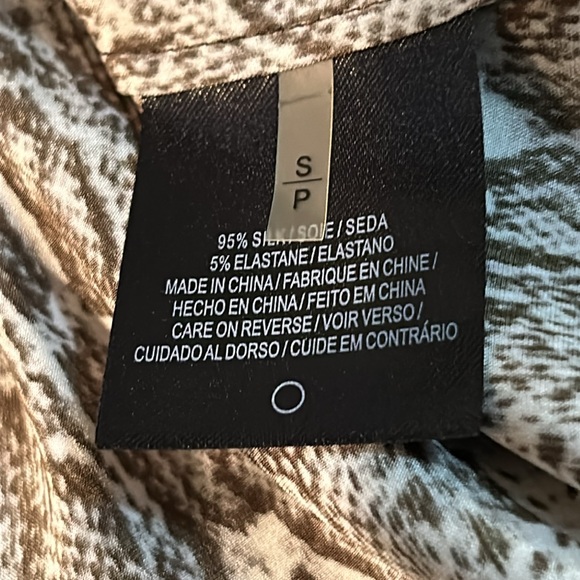 Elie Tahari Silk Eloise Blouse Honey Maple Size SM NWT - Picture 5 of 6